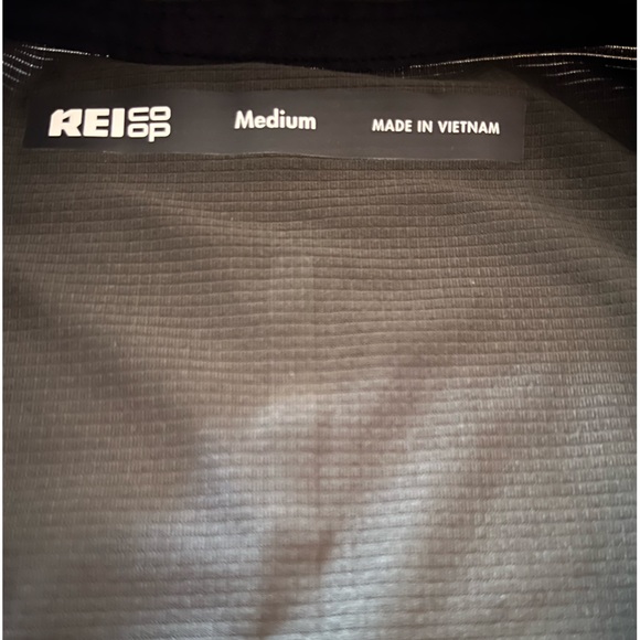 REI Co-op Half-Zip Running Pullover - Men's Medium Excellent used condition - Picture 2 of 5